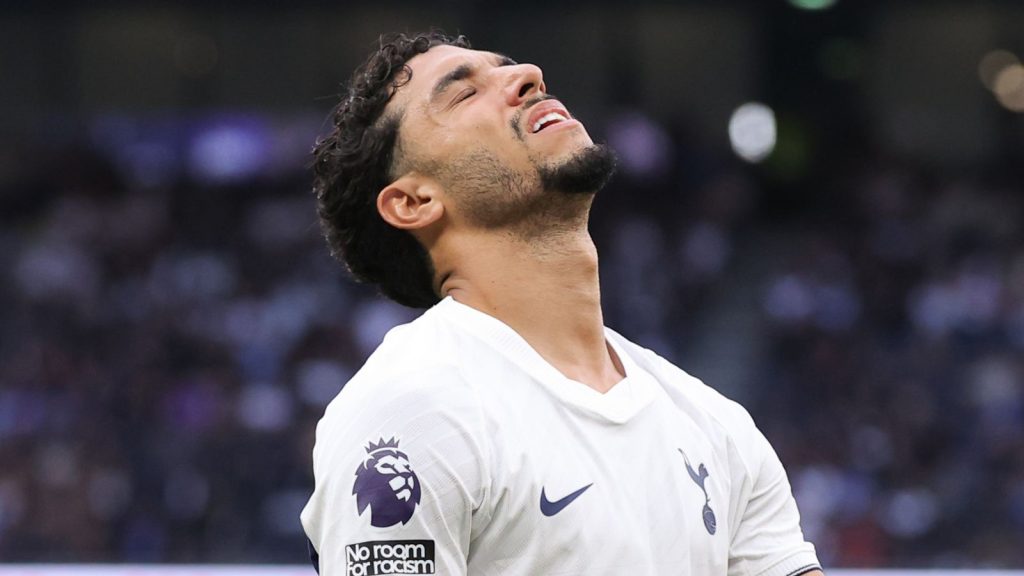 skysports-omar-marmoush-tottenham_7335149.jpg