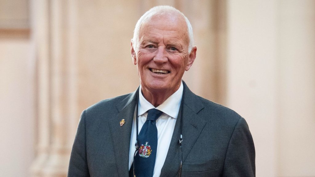 skysports-barry-hearn-brentwood-town_7359749.jpg