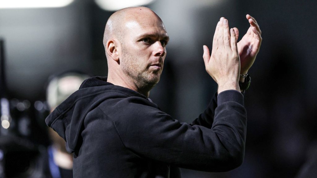 skysports-craig-mcleish-st-mirren_7265942.jpg