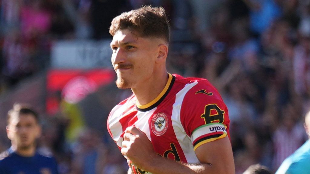 skysports-vitaly-janelt-brentford_7342087.jpg