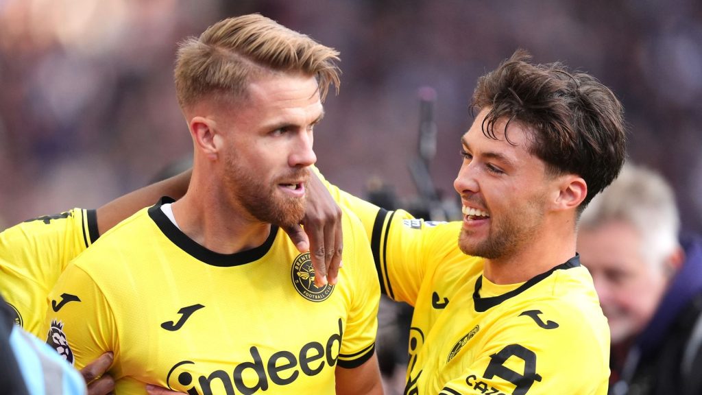 skysports-kristoffer-ajer-aaron-hickey_7373312.jpg